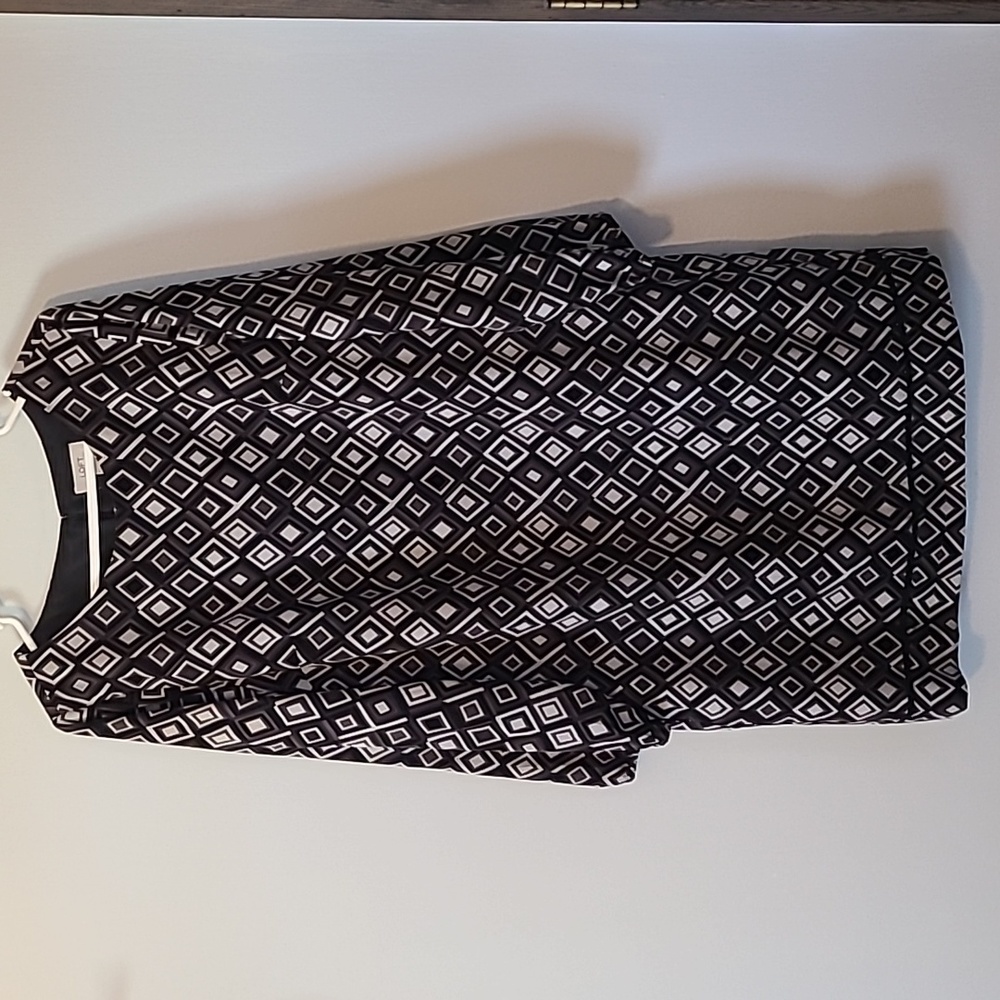 LOFT Dress diamond patterned black & gold
